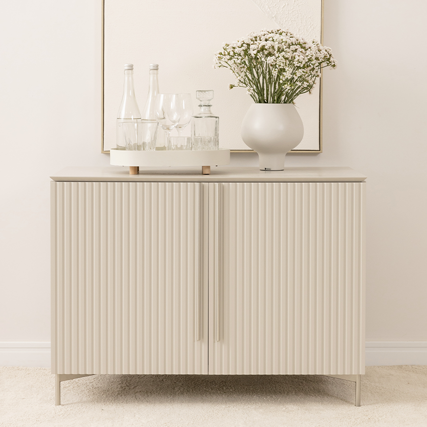 console aline duas portas